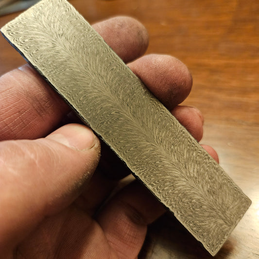 Feather damascus billet